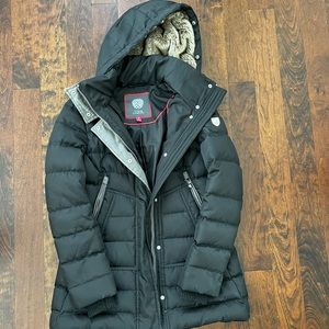Vince camuto parka